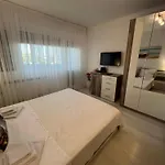 Apartamento Tei-zi Apartments2 *