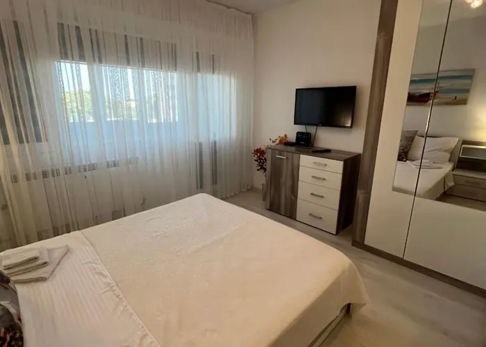 Apartamento Tei-zi Apartments2 *